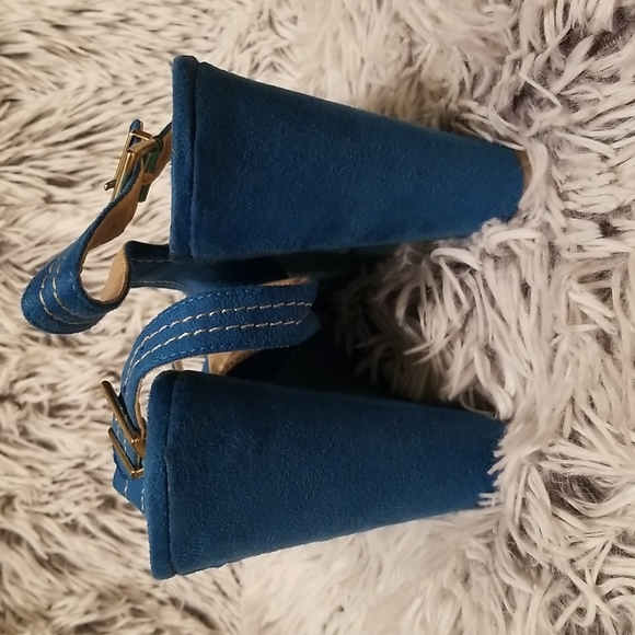 Suede Soda Platform Peep Toe Wedges - Picture 3 of 9